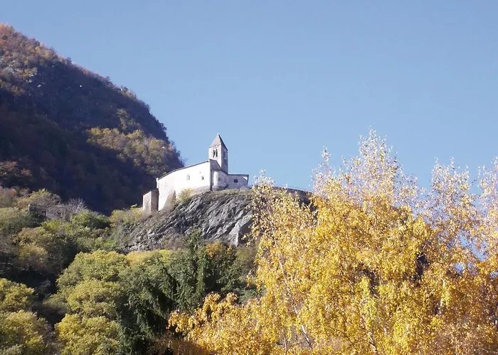 Da Lori Bed and Breakfast Tirano
